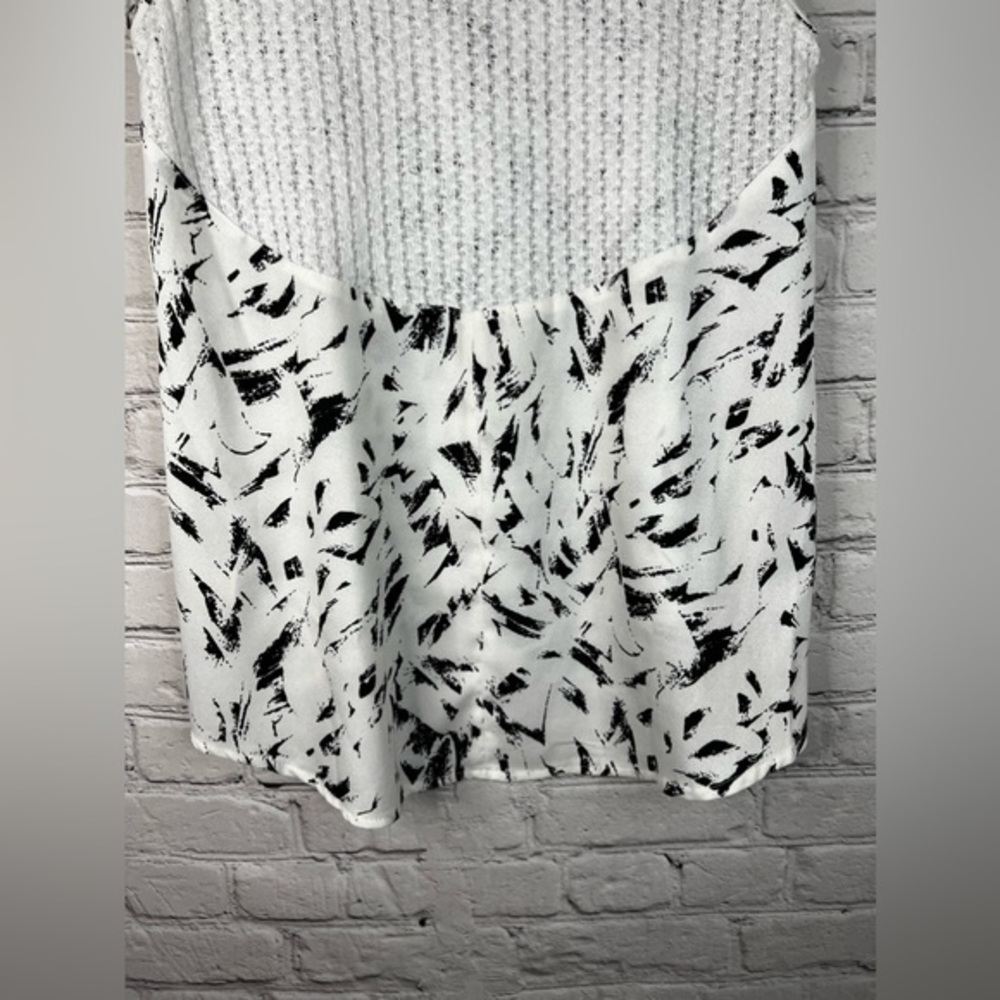 FLORAL+ FEMME black white abstract print tank knit/crochet top size small - Picture 10 of 11